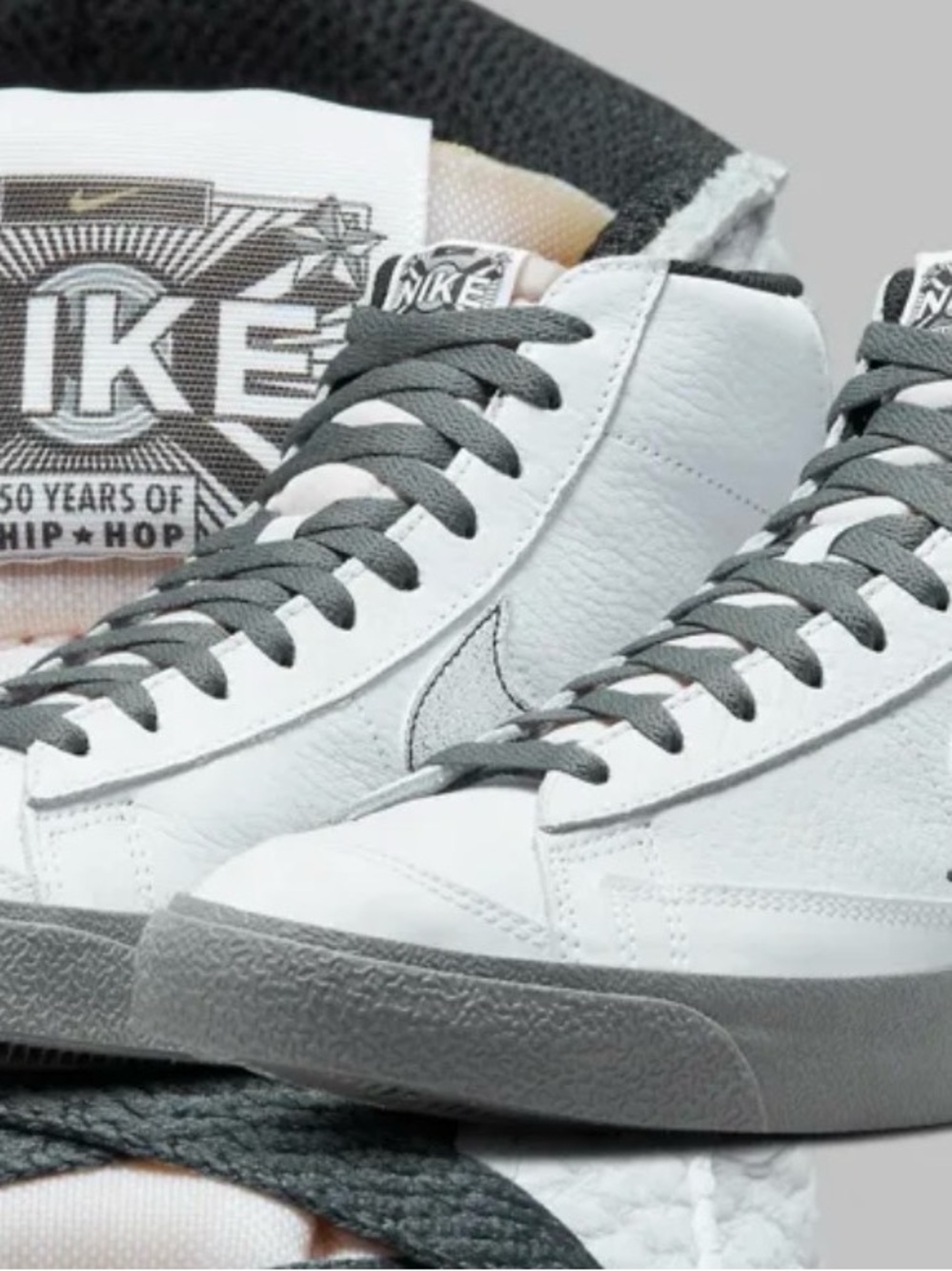 NIKE /// Men’s Blazer Mid ‘77 - 50 Years Of Hip Hop - Size 8 - Picture 2 of 10